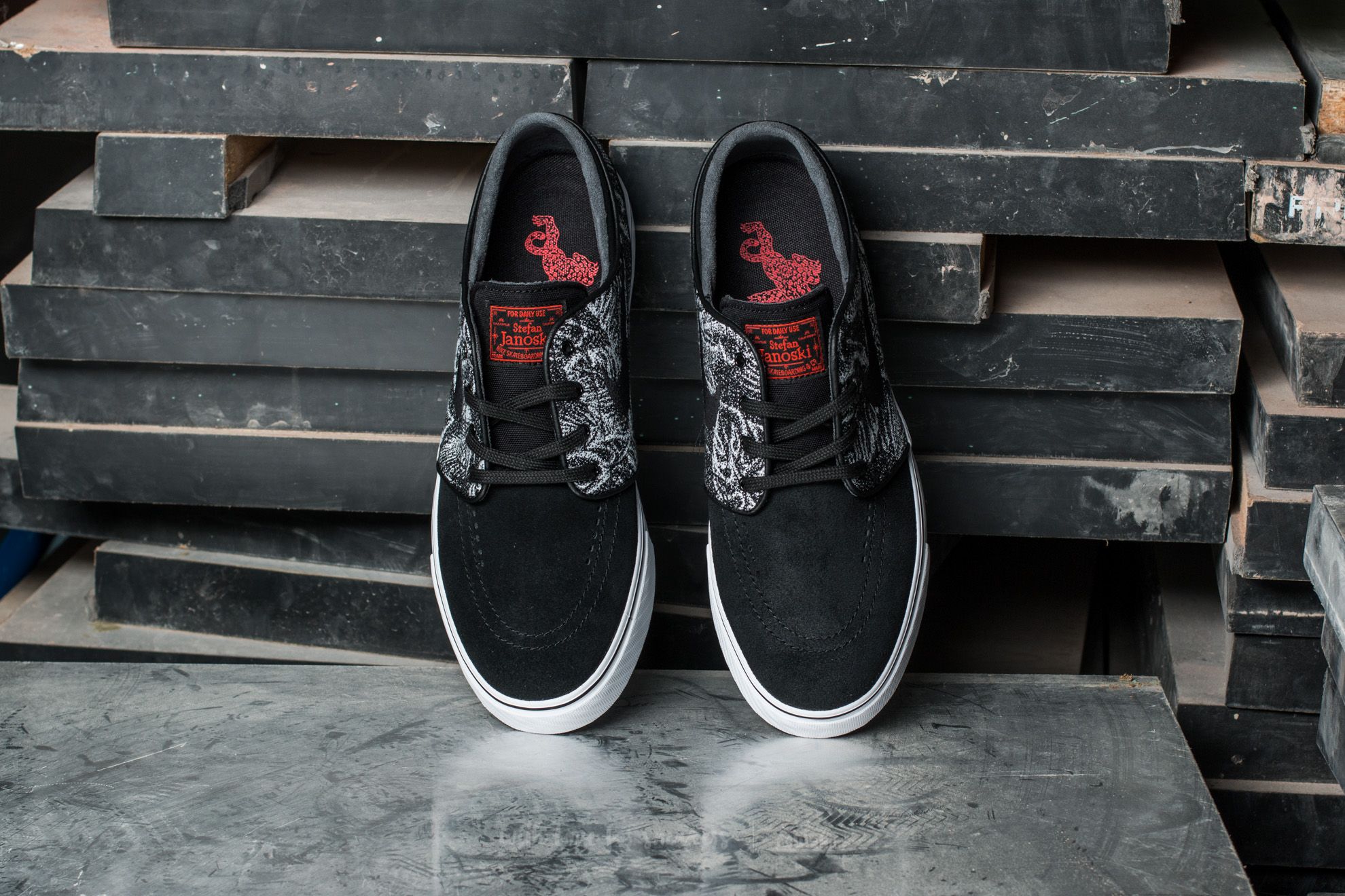 Men's shoes Nike Zoom Stefan Janoski Black/ Black-Max Orange-White