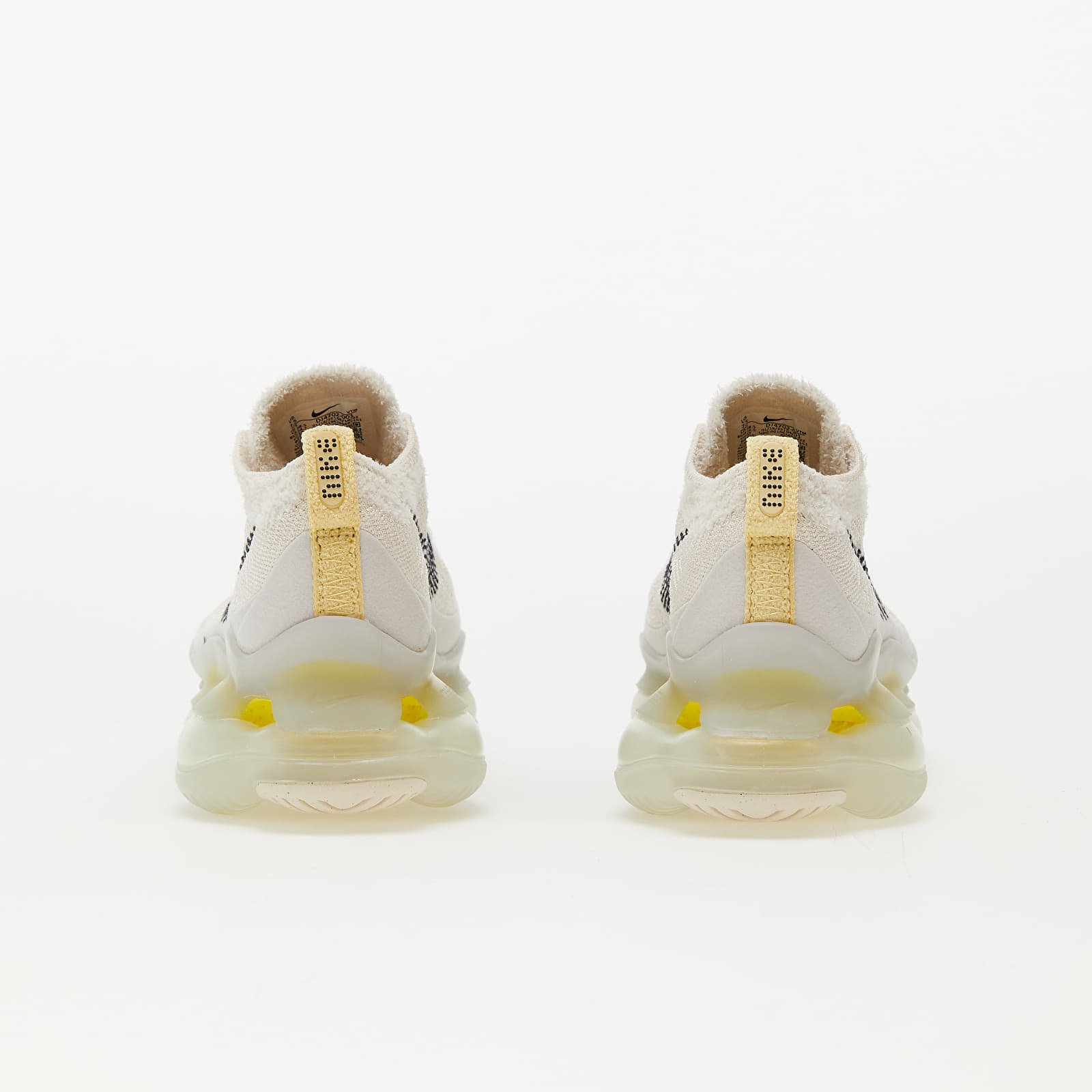 Nike vapormax store 2019 cream