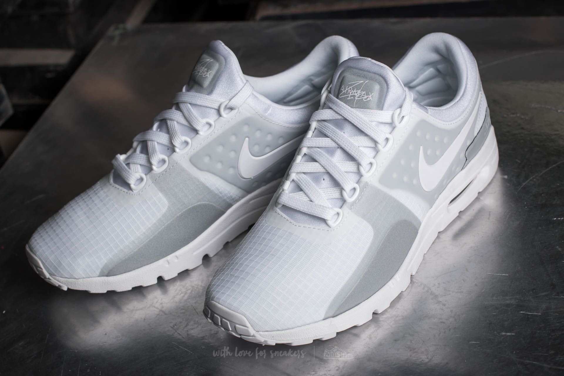 Zapatillas mujer Nike W Air Max Zero SI White/ White-Wolf Grey
