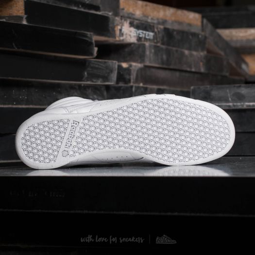 Reebok freestyle mujer plata hotsell