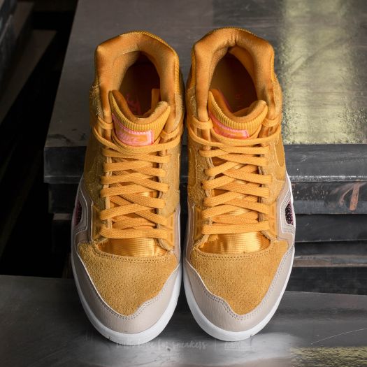 nike air tech challenge yellow