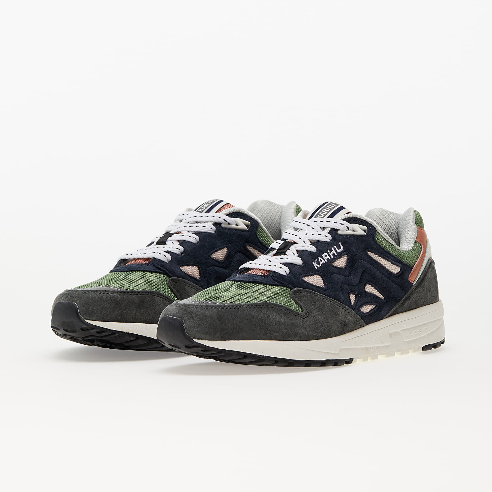 Мъжки кецове и обувки Karhu Legacy 96 Gunmetal/ India Ink
