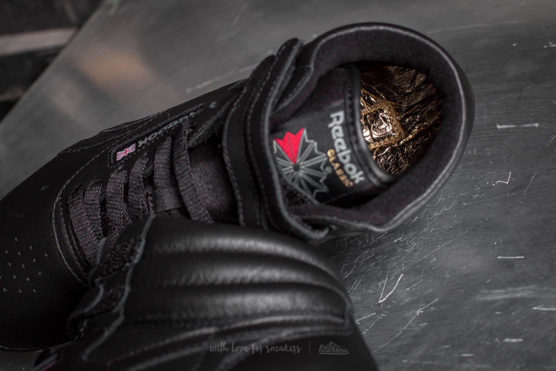 Dámské tenisky a boty Reebok W Freestyle Hi OG Lux Black/ Grey/ Gold/ Red