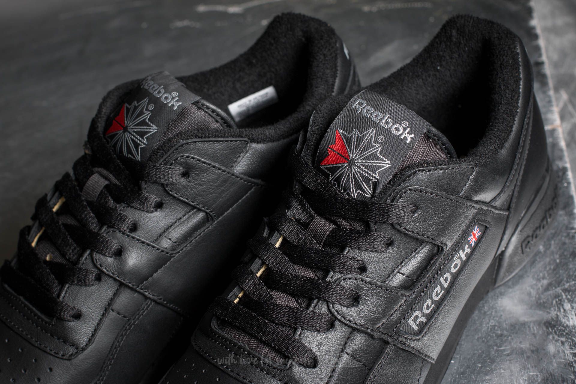 Men s shoes Reebok Workout Plus Vintage Black Carbon Classic Red