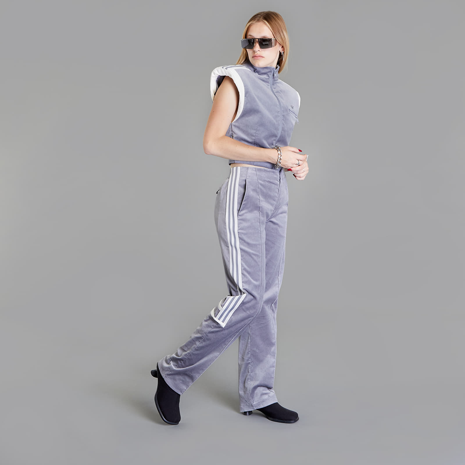 Pants adidas Blue Version Challenger Pant Grey/ Core White