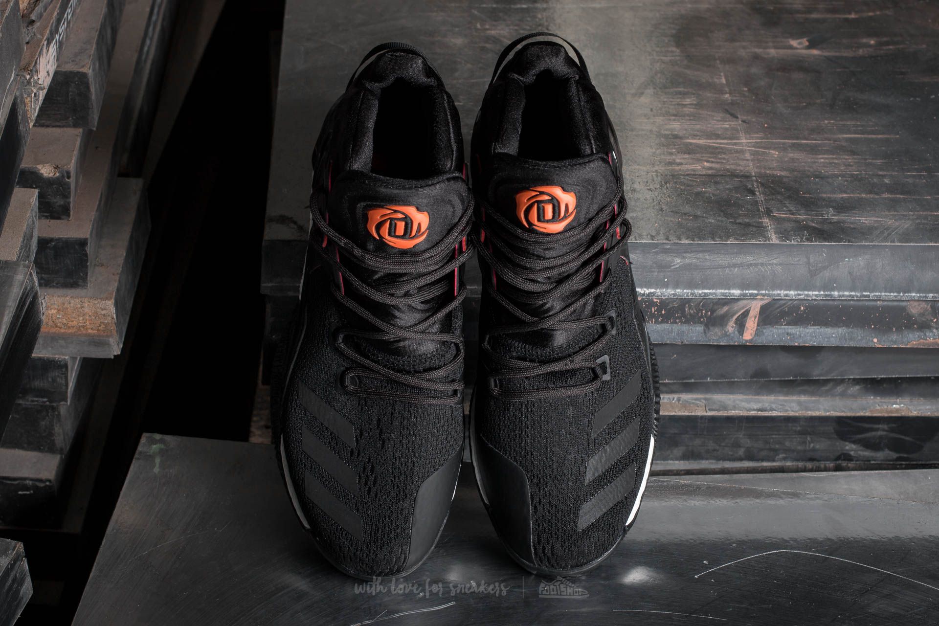 Herren Sneaker und Schuhe adidas D Rose 7 Core Black/ Utility Black-Orange