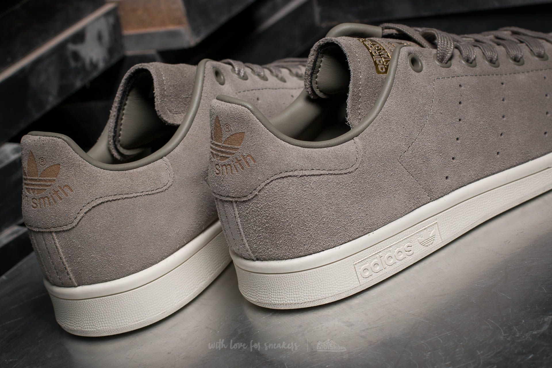 Pánske tenisky a topánky adidas Stan Smith Trace Cargo/ Trace Cargo/ Off White