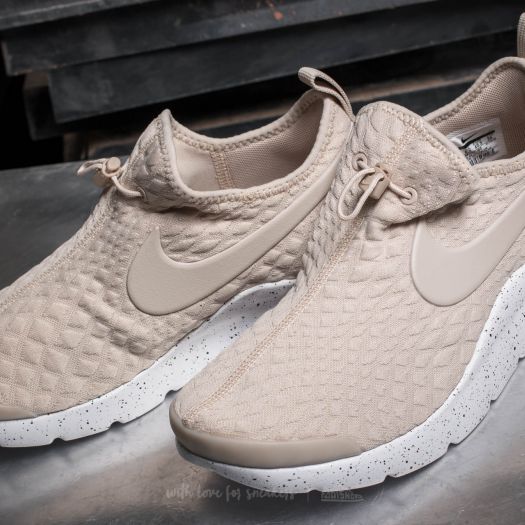 Women s shoes Nike W Aptare Oatmeal Oatmeal Black White Footshop