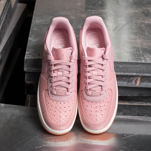 Nike air force 1 7 premium pink online
