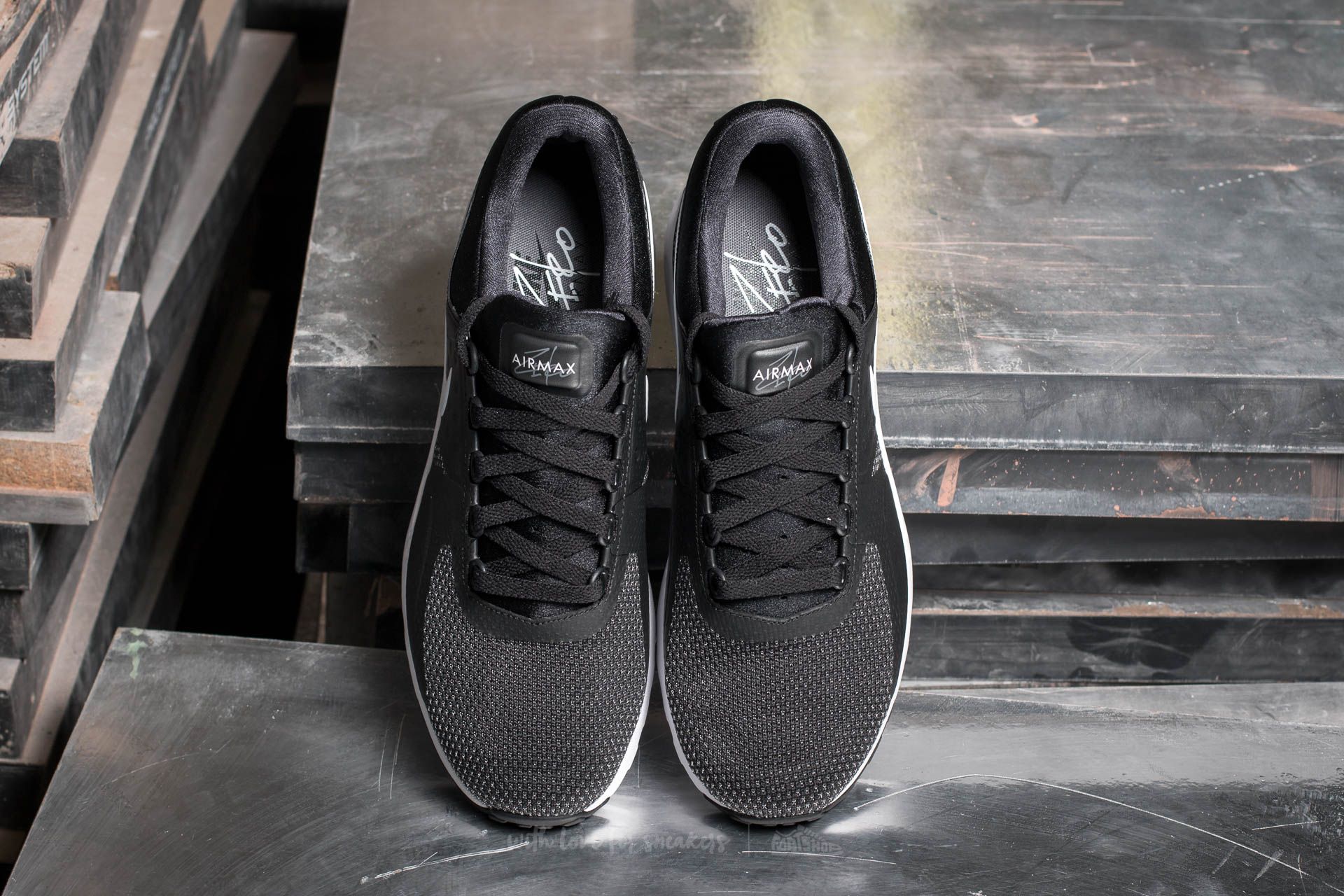Men's shoes Nike Air Max Zero Essential Black/ White-Dark Grey