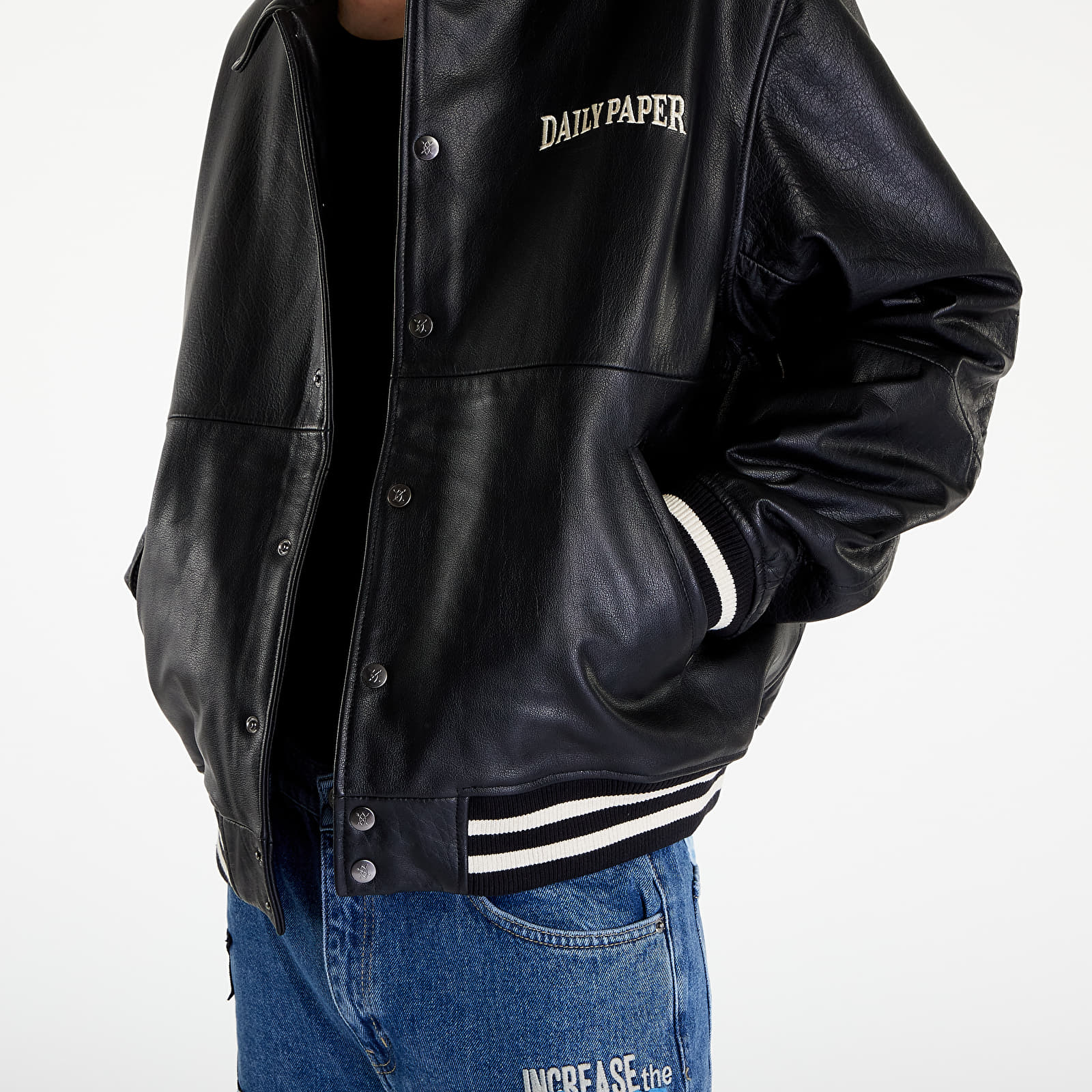 Kabátok Daily Paper Nevin Jacket Black
