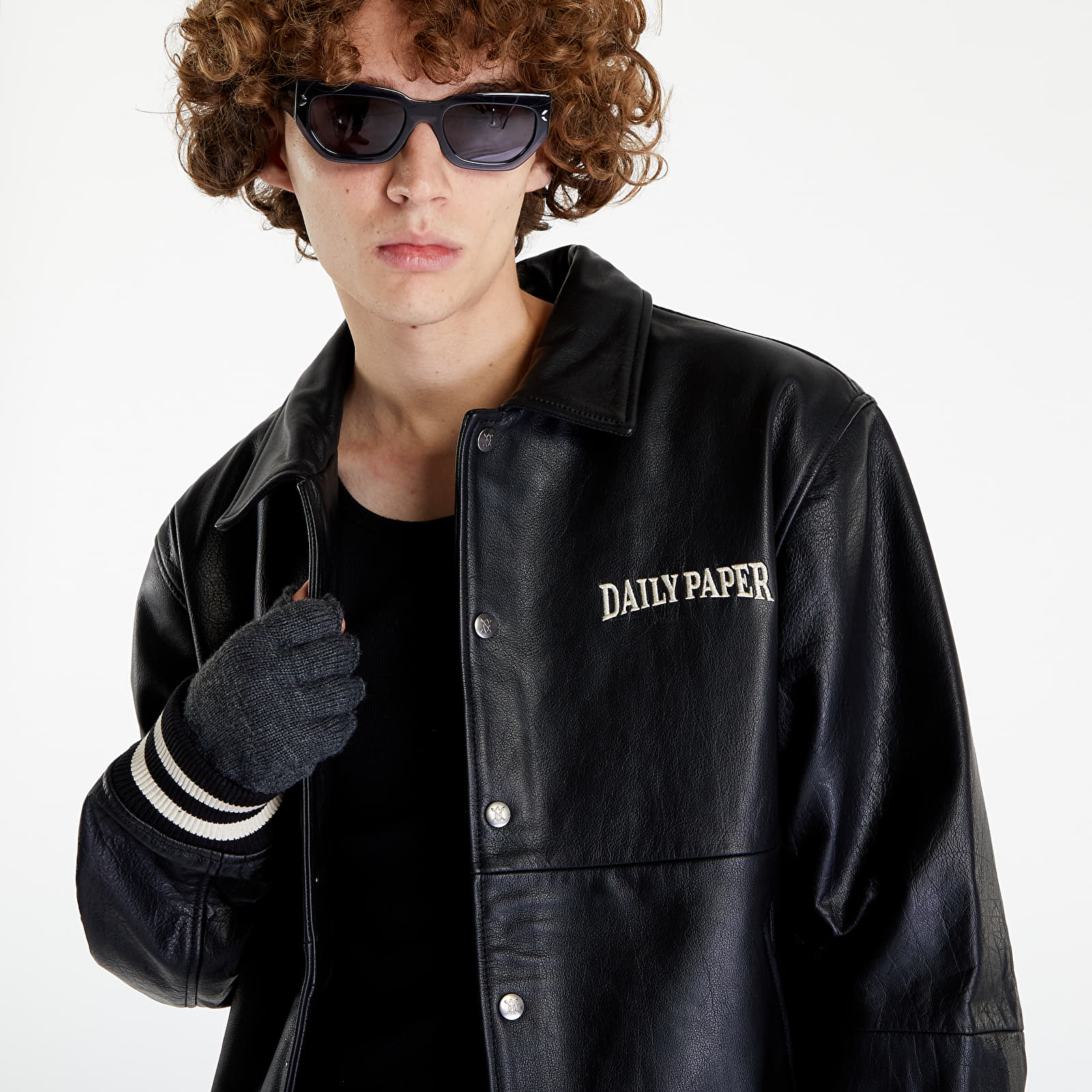 Kabátok Daily Paper Nevin Jacket Black
