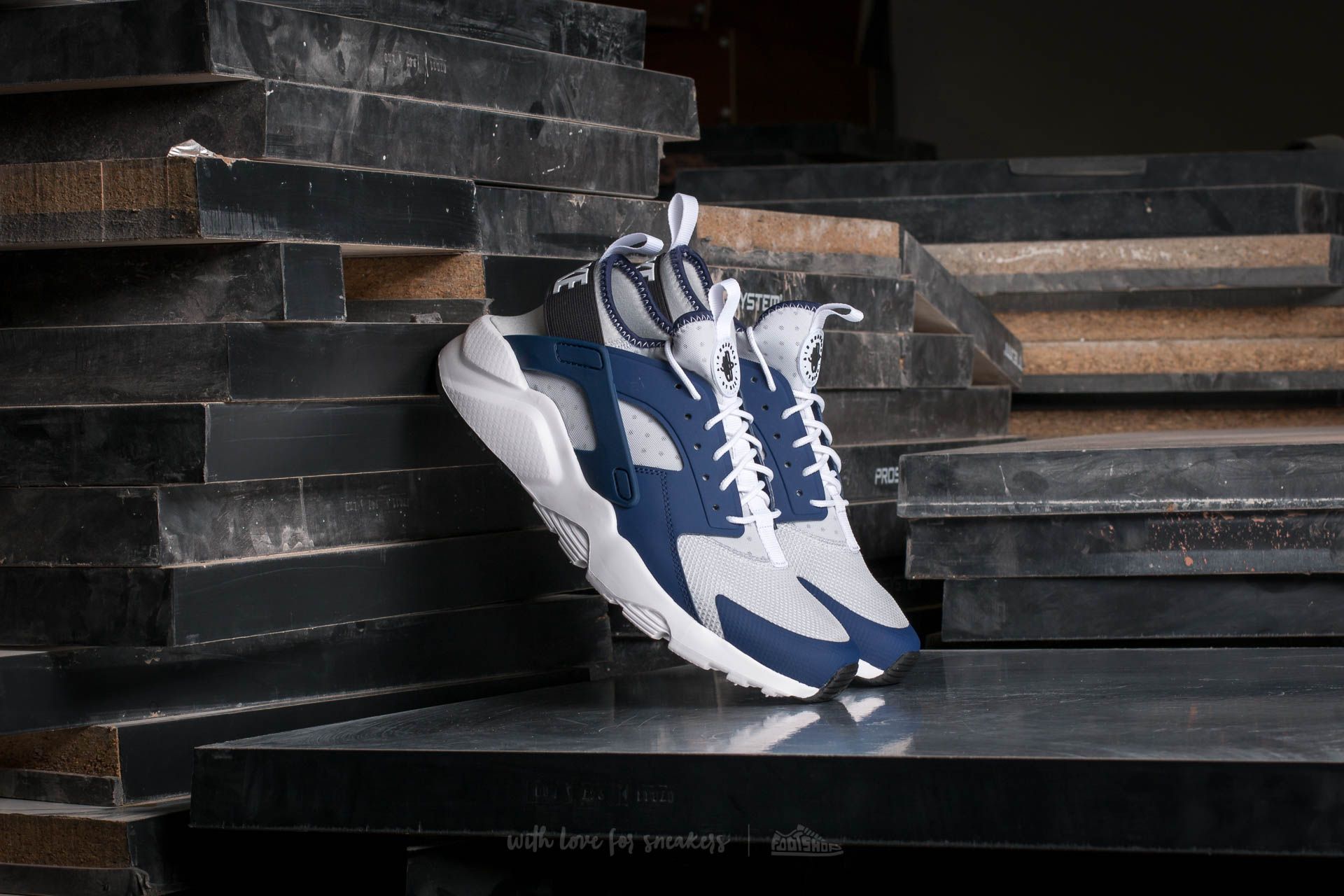 Huaraches discount ultra blue