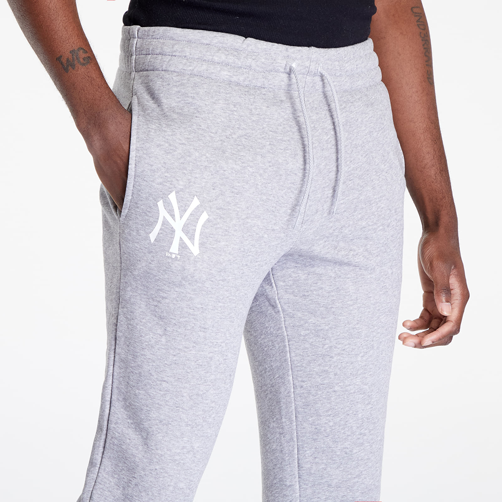 Housut New Era MLB Team Logo Jogger New York Yankees HGR/ White