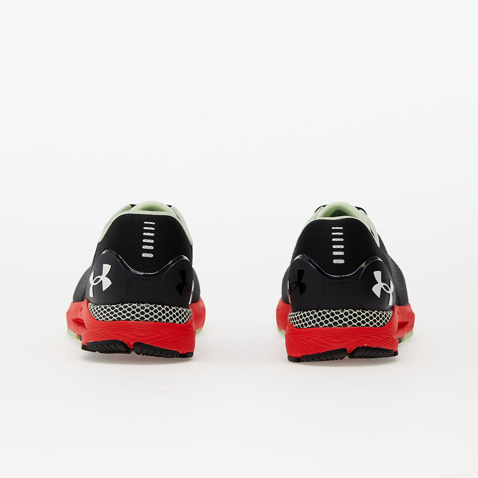 Moški čevlji Under Armour HOVR Sonic 5 Black/ Black/ White