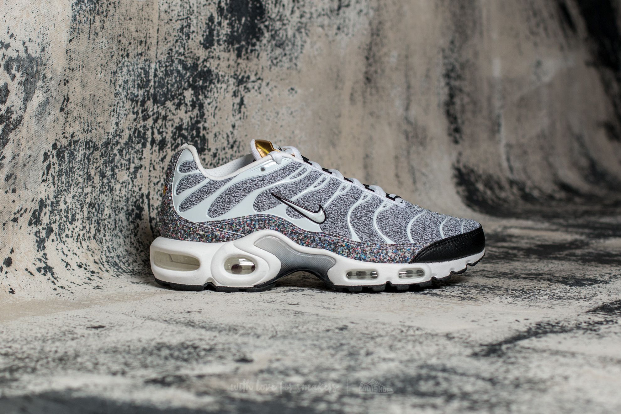 Damesko Nike Wmns Air Max Plus SE White/ White-Black