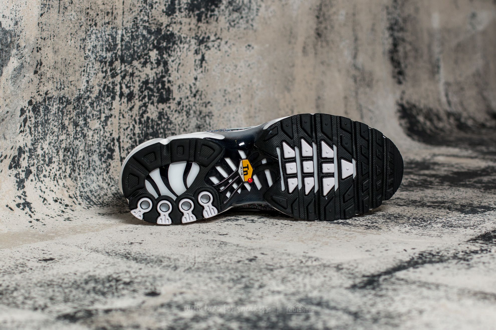 Damesko Nike Wmns Air Max Plus SE White/ White-Black