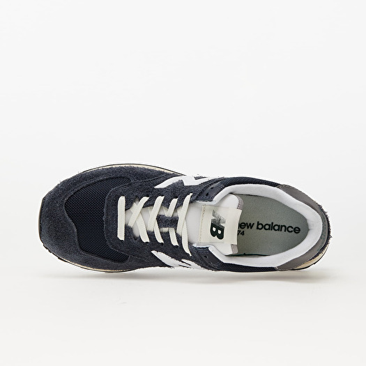 New balance top 74