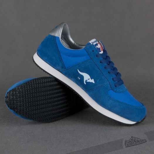 Kangaroos combat 2025