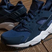 Nike huarache hot sale midnight navy