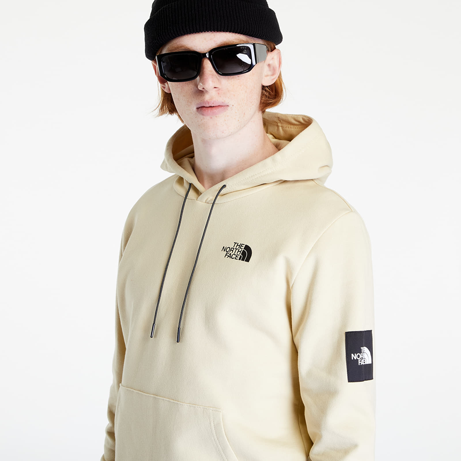 Hoodies and sweatshirts The North Face Patch Graphic Hoodie Gravel