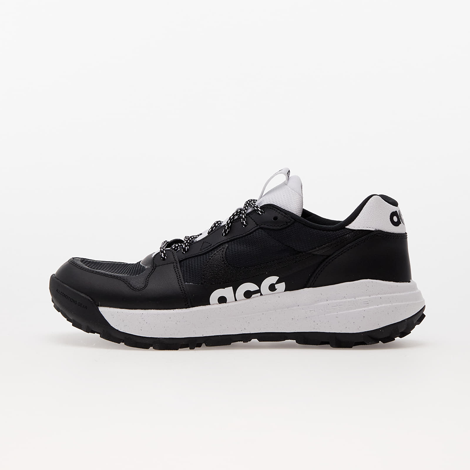 Încălțăminte și sneakerși pentru bărbați Nike ACG Lowcate Black/ White-Black-White