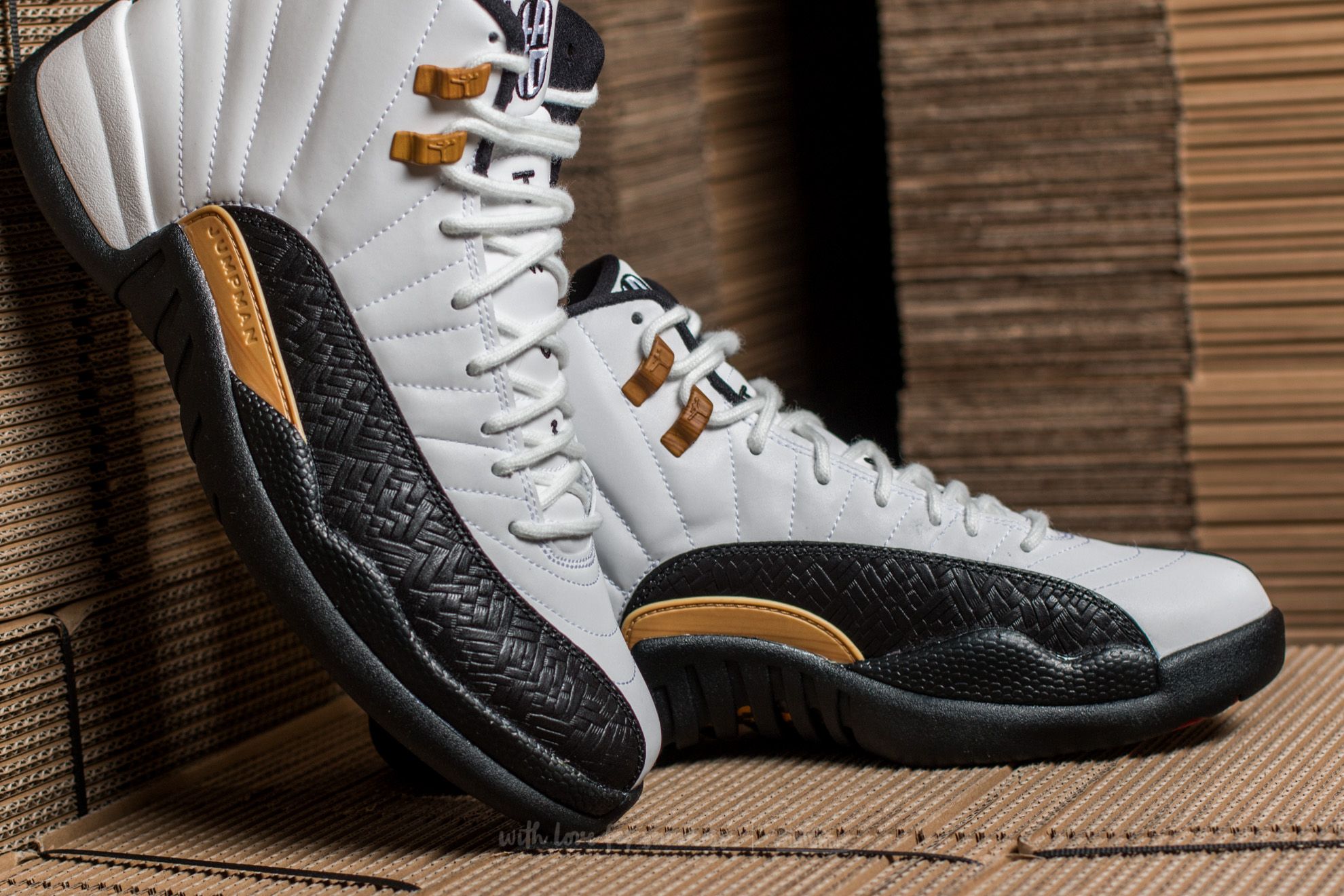 Men's air jordan retro 12 on sale chinese new year basketball shoes