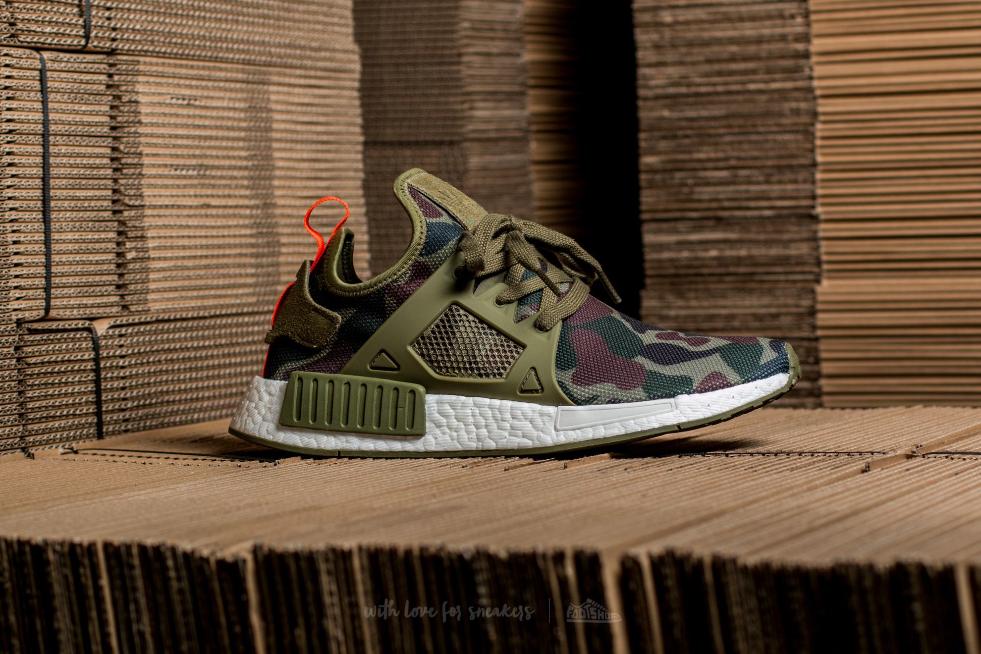Vyriška avalynė adidas NMD_XR1 Olive Cargo/ Core Black