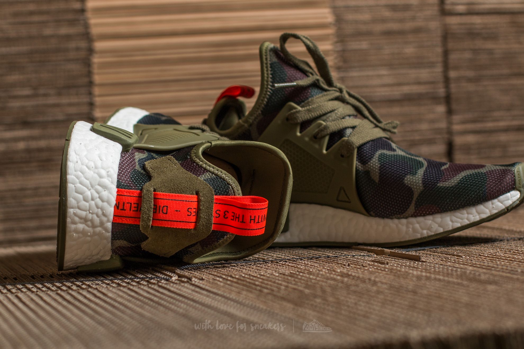 Vyriška avalynė adidas NMD_XR1 Olive Cargo/ Core Black