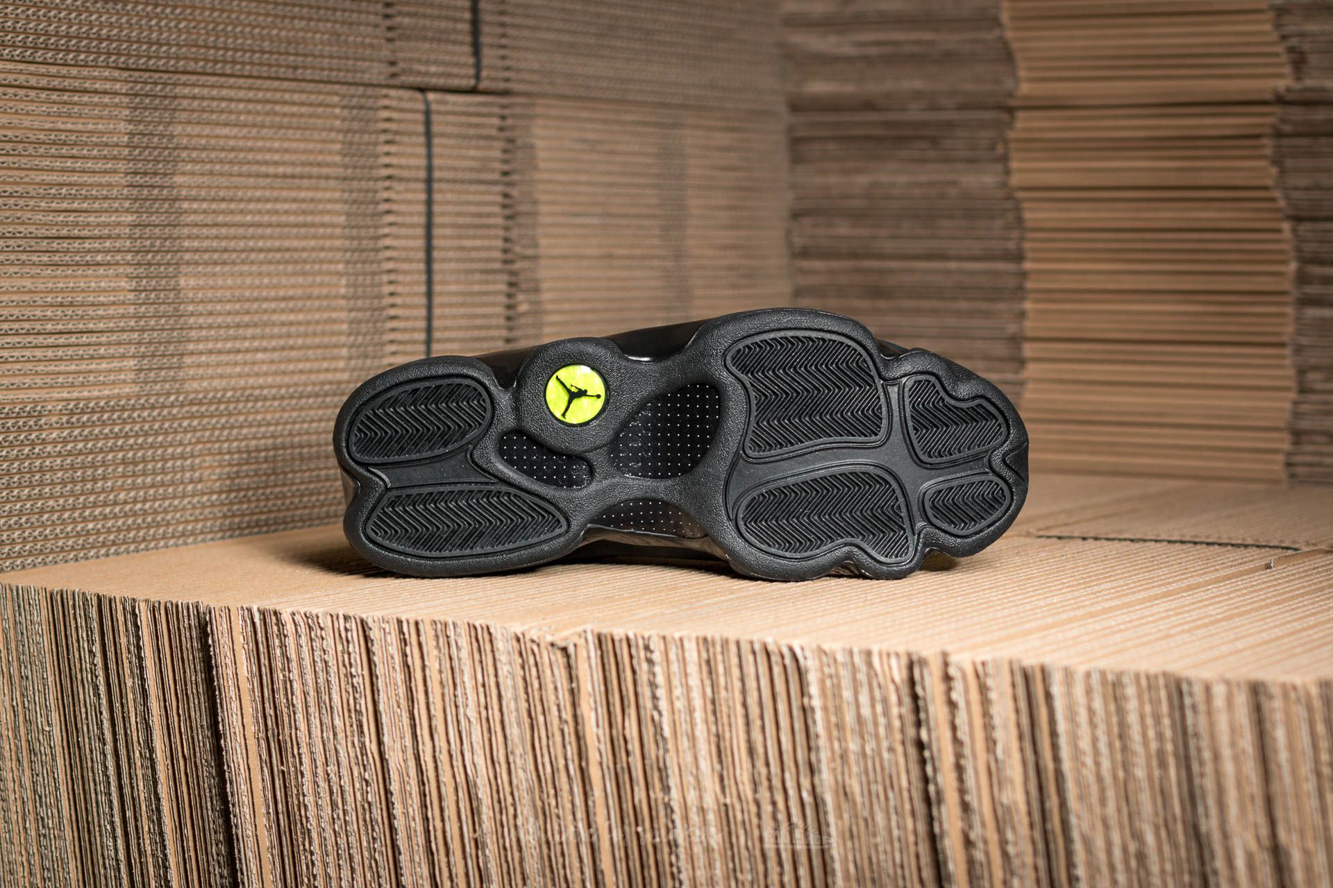 Men s shoes Air Jordan 13 Retro Black Black Anthracite Footshop