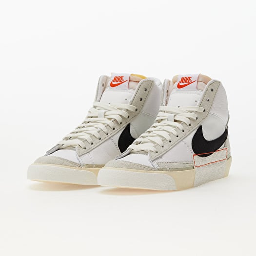 Chaussures et baskets homme Nike Blazer '77 Remastered White/ Black-Light  Bone-Summit White | Footshop