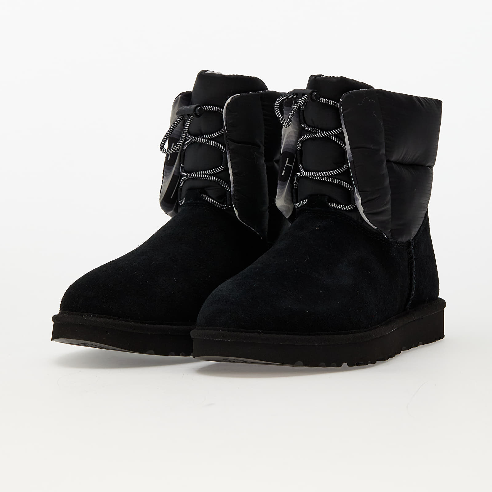 Skor för kvinnor UGG W Classic Maxi Toggle Black