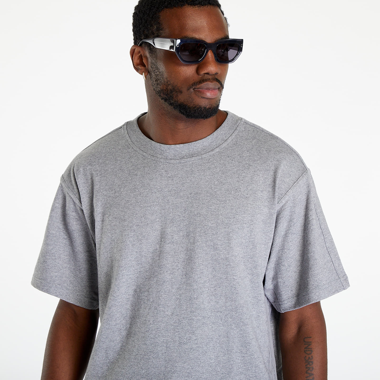 T-shirts adidas Blue Version Essentials Tee (Gender Neutral) Core Heather