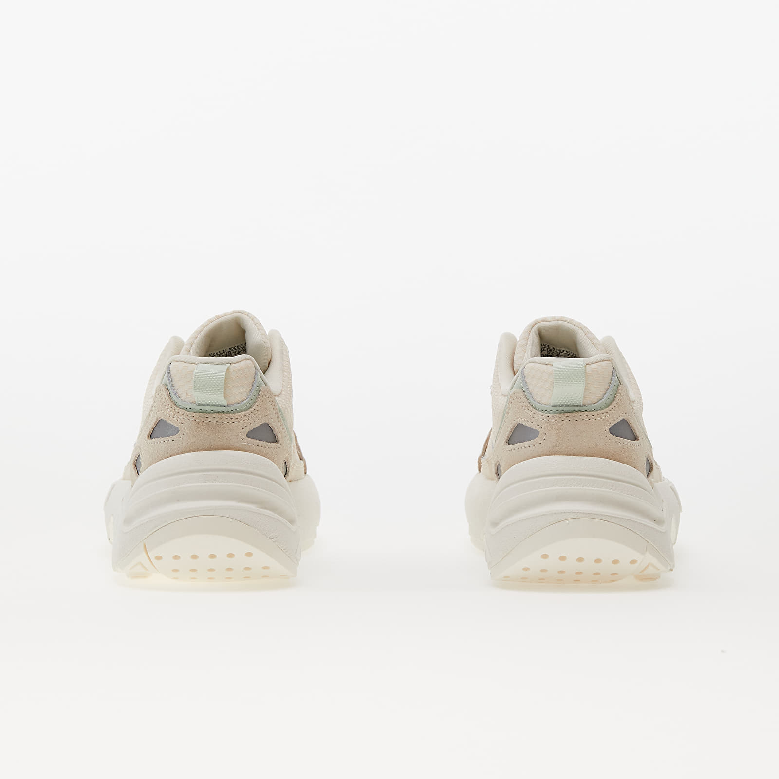 Women's shoes adidas ZX 22 BOOST W Ecru Tint/ Linen Green/ Cloud