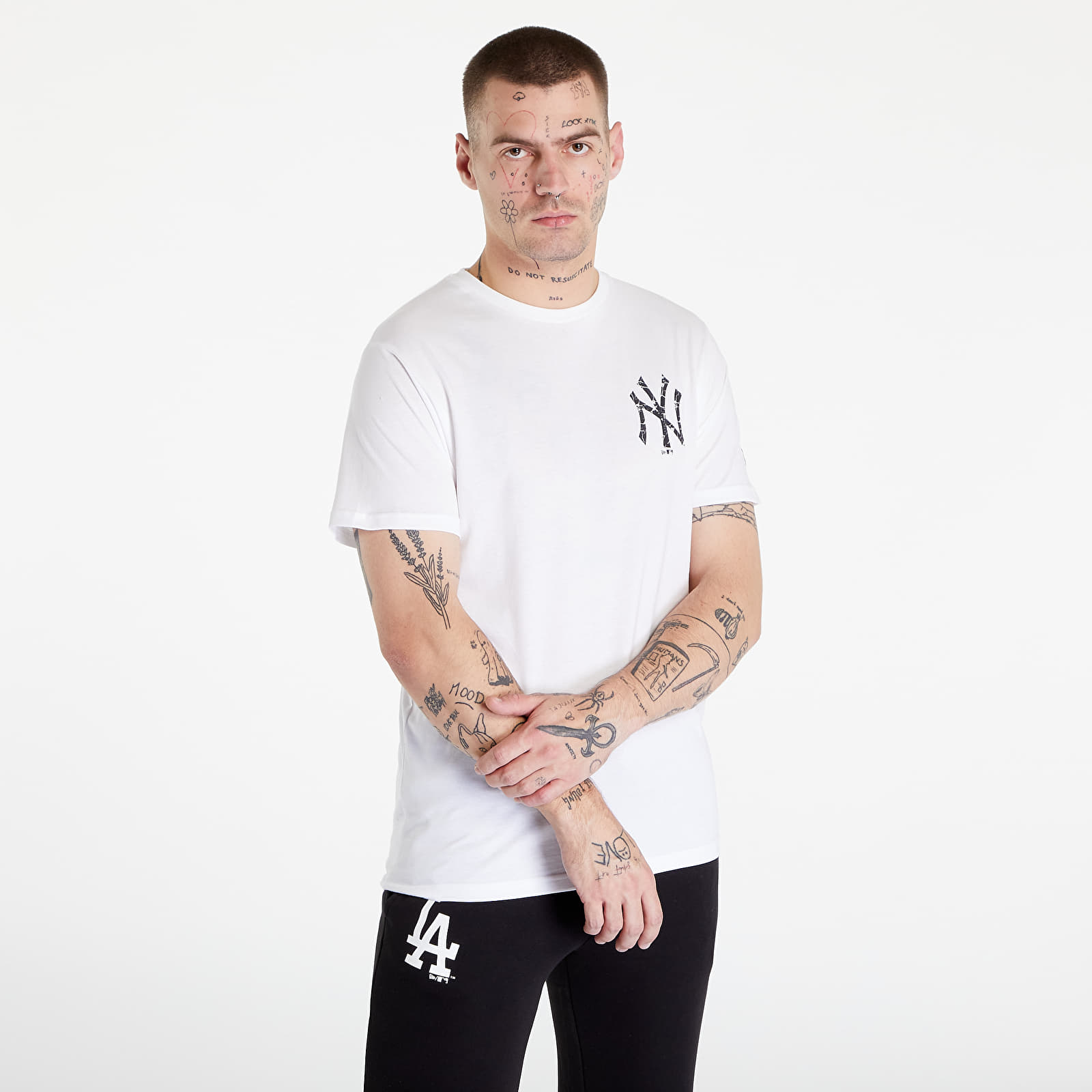 T-Shirts New Era MLB Seasonal Infill Tee New York Yankees White/ Black