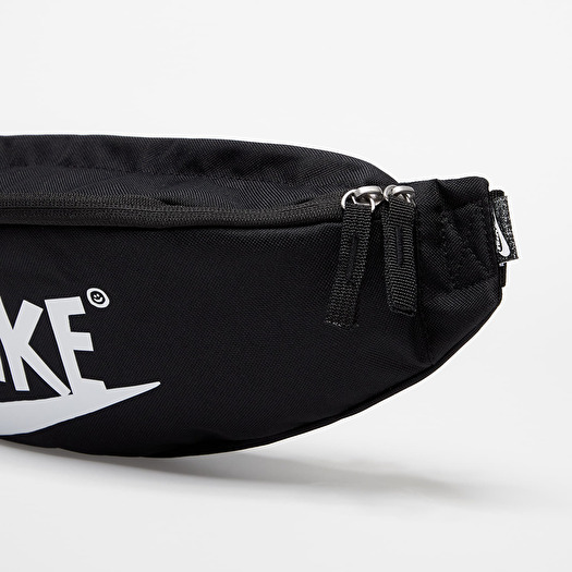 Black fanny shop pack nike