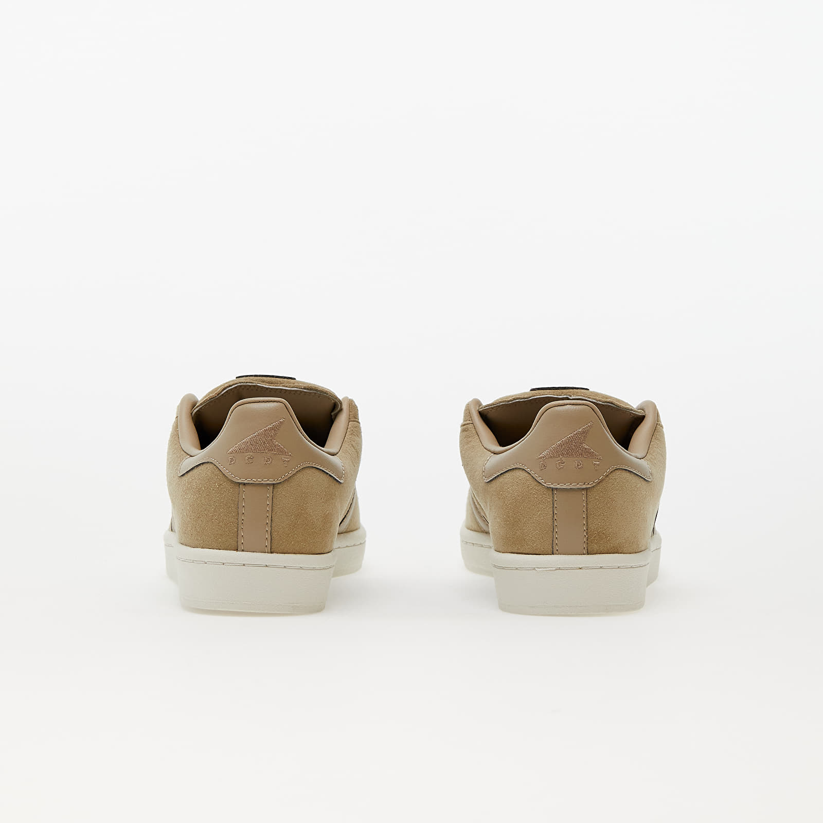 Încălțăminte și sneakerși pentru bărbați adidas x Descendant Campus Hemp/ Hemp/ Core Black