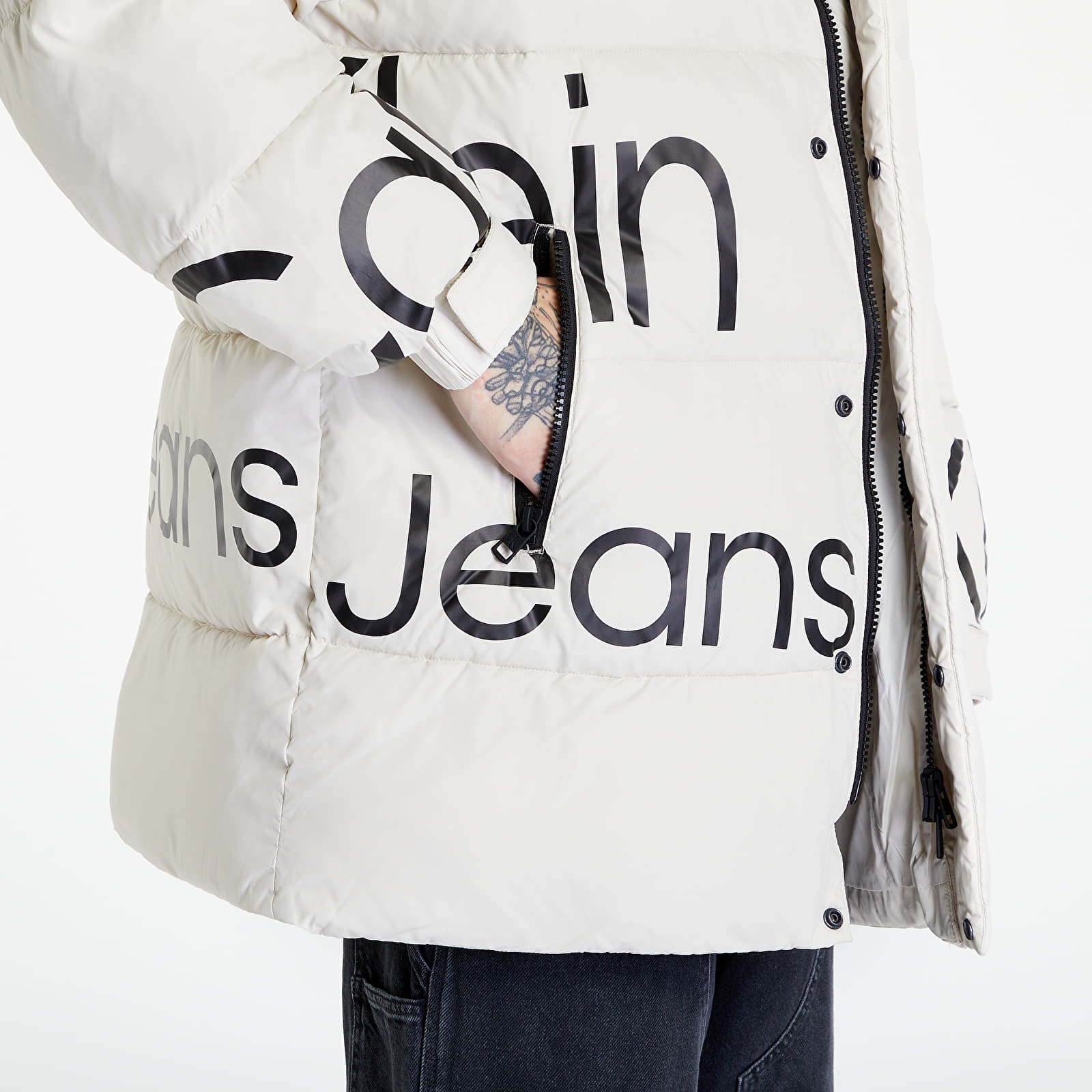 Geci și paltoane Calvin Klein Jeans Bold Disrupted Logo Jacket Beige