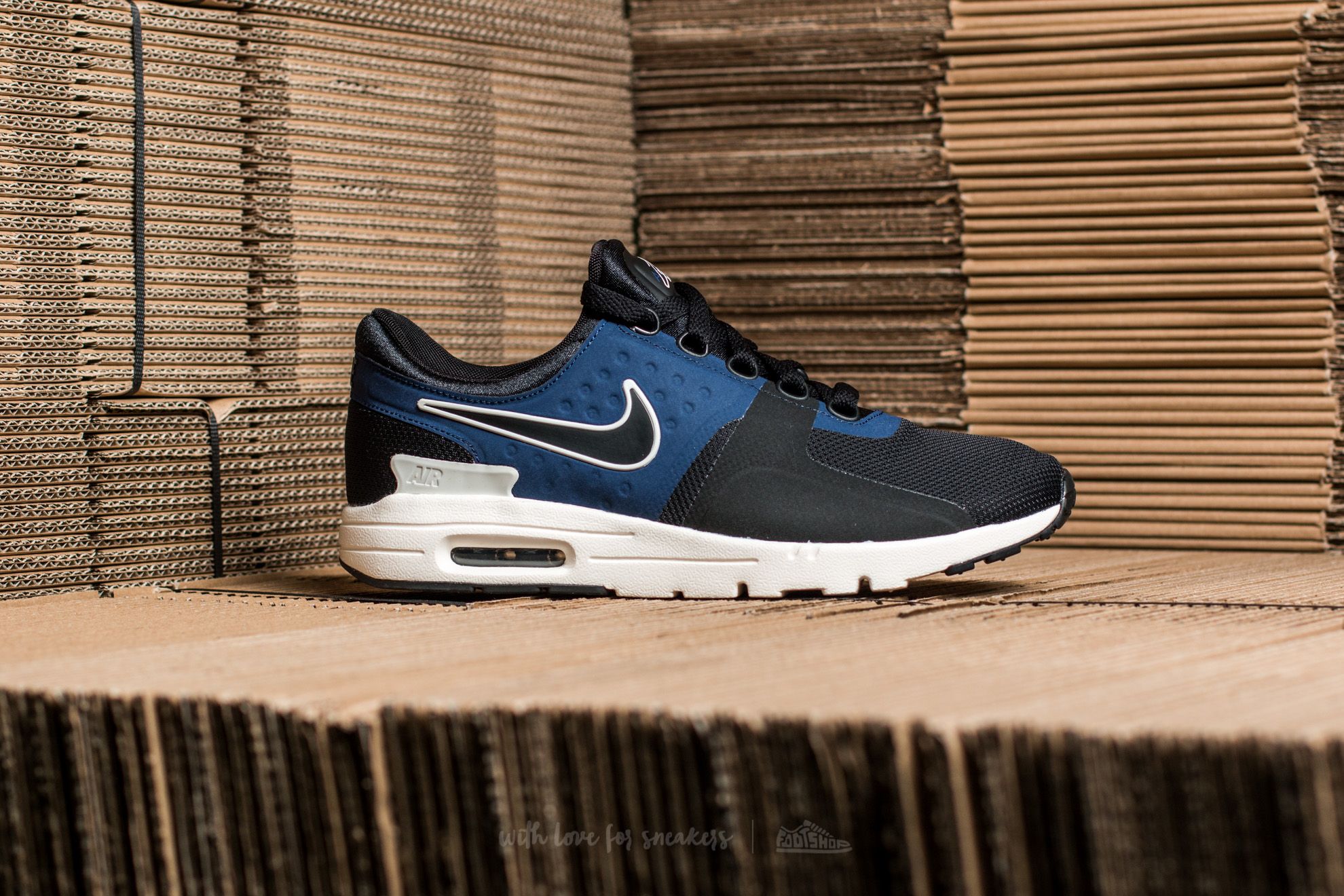 Damen Sneaker und Schuhe Nike W Air Max Zero Black/ Black-Ivory-Binary Blue