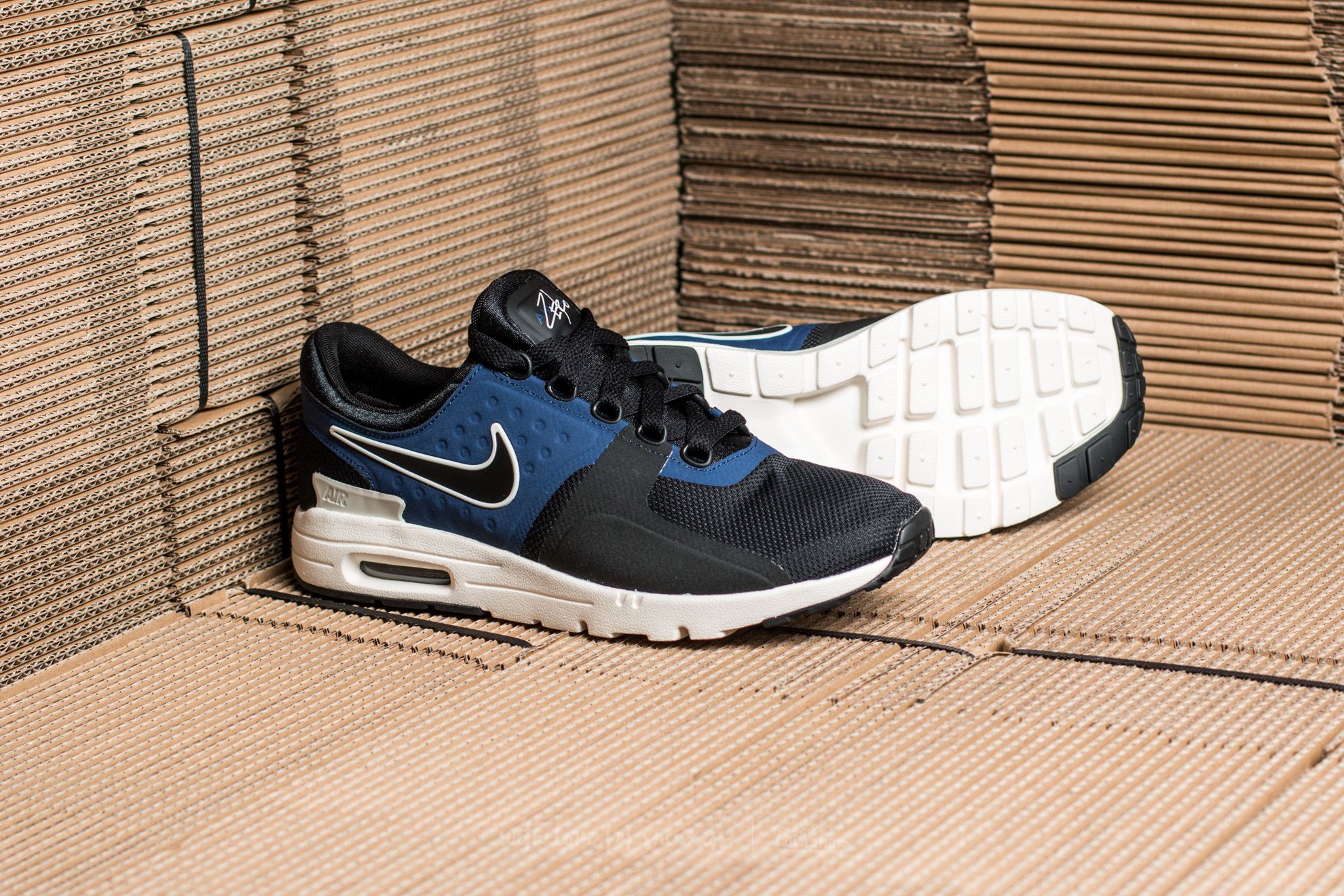 Damen Sneaker und Schuhe Nike W Air Max Zero Black/ Black-Ivory-Binary Blue