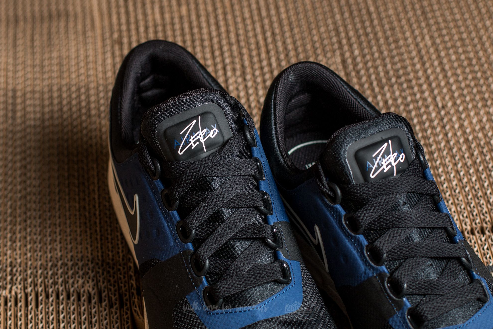 Damen Sneaker und Schuhe Nike W Air Max Zero Black/ Black-Ivory-Binary Blue