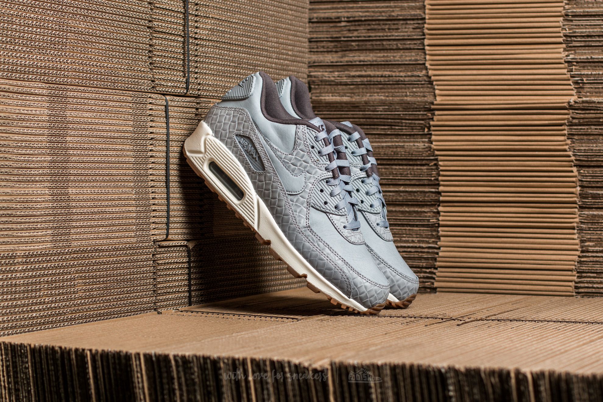 Damen Sneaker und Schuhe Nike Wmns Air Max 90 Premium Wolf Grey Wolf Grey Sail Footshop