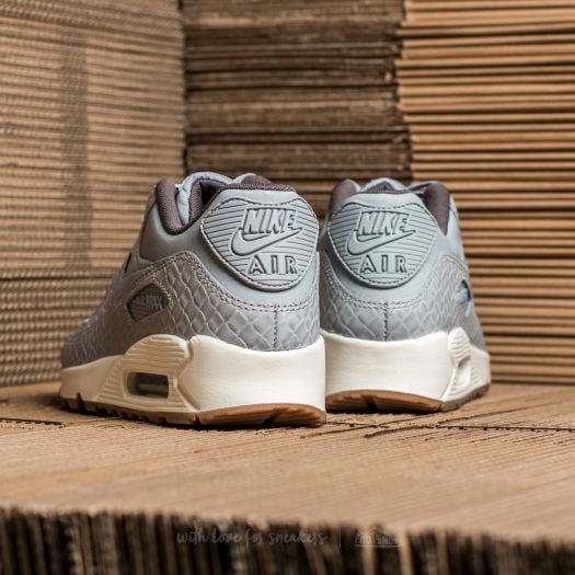Nike womens air max grey shop