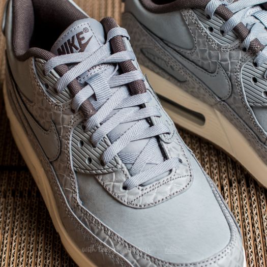 Nike Wmns Air Max 90 Premium