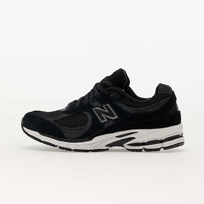 New Balance M2002R Black/ Phantom/ Gunmetal Bk
