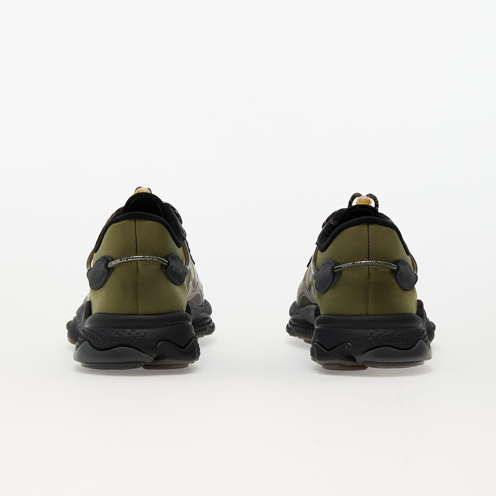 Adidas ozweego olive 2025
