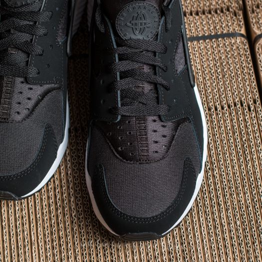 Men's shoes Nike Air Huarache Black/ Black-Black-White Footshop