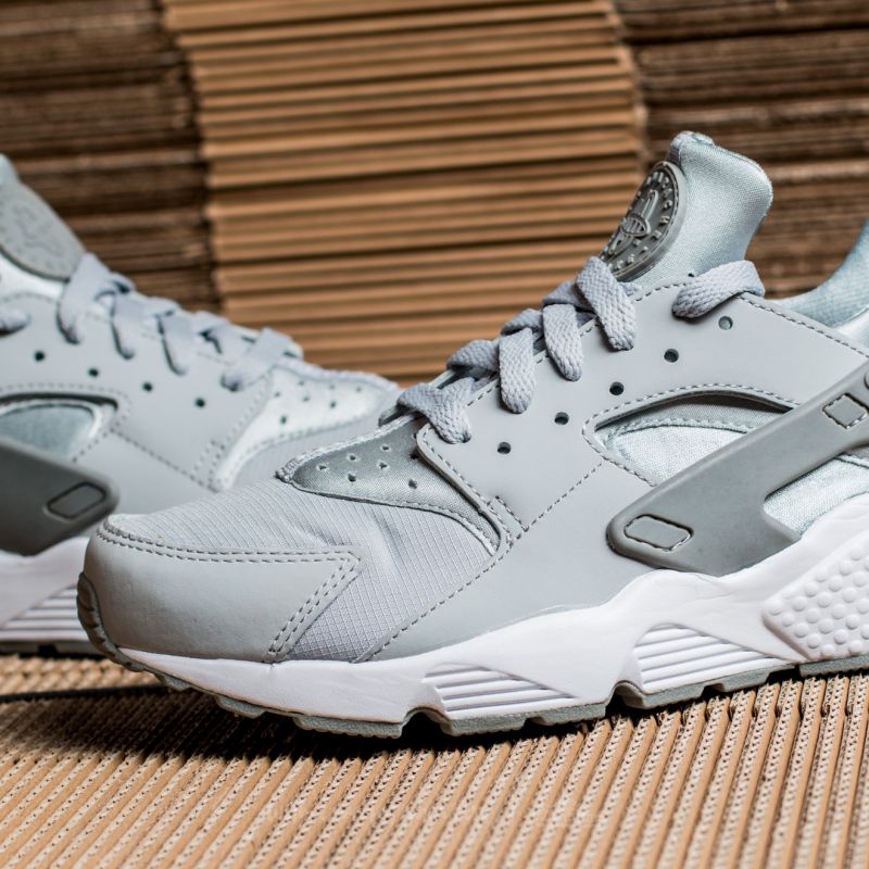 Scarpe uomo Nike Air Huarache Wolf Grey/ Wolf Grey-Wolf Grey