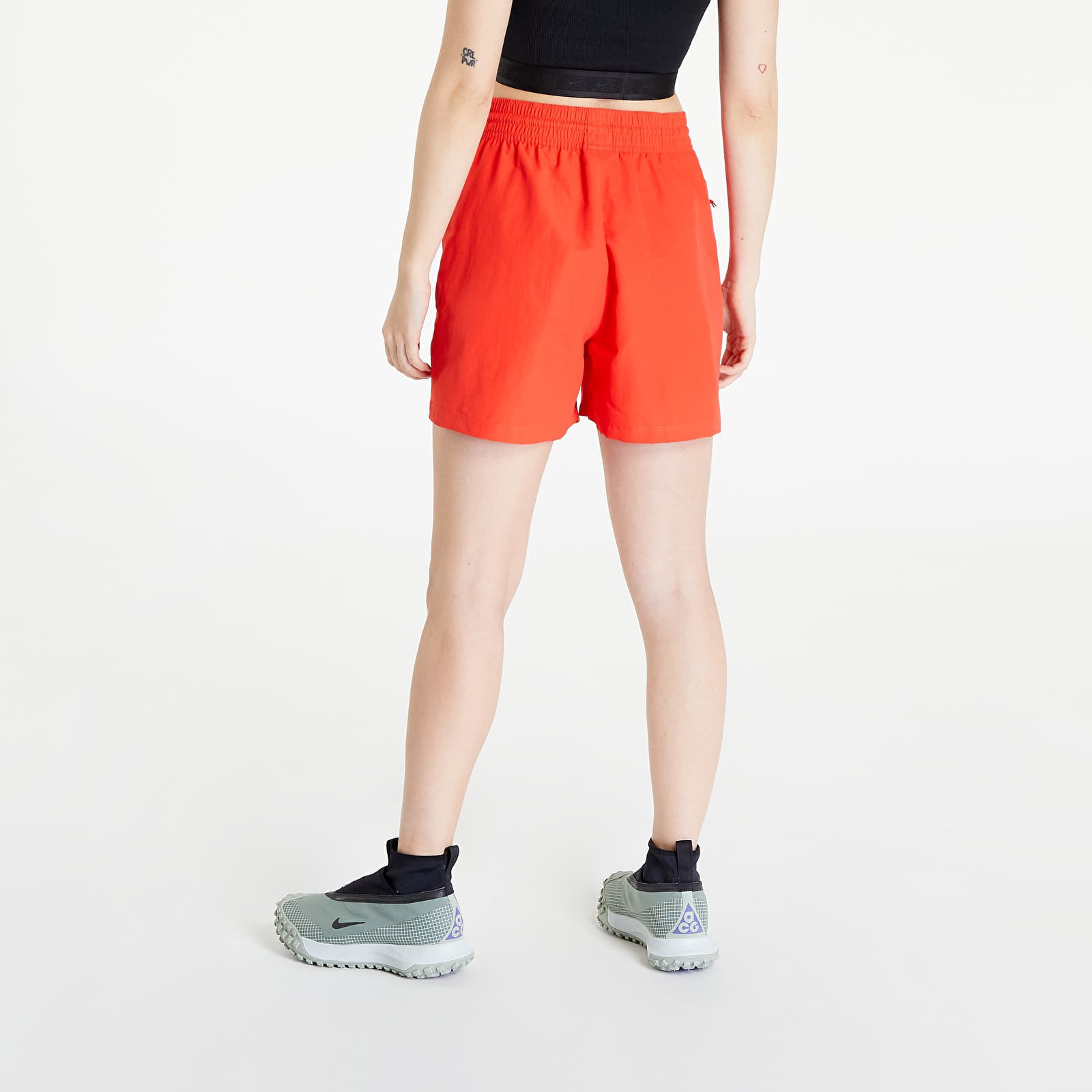 Pantaloncini Nike ACG Women's Oversized Shorts Lt Crimson/ Cinnabar/ Mars Stone