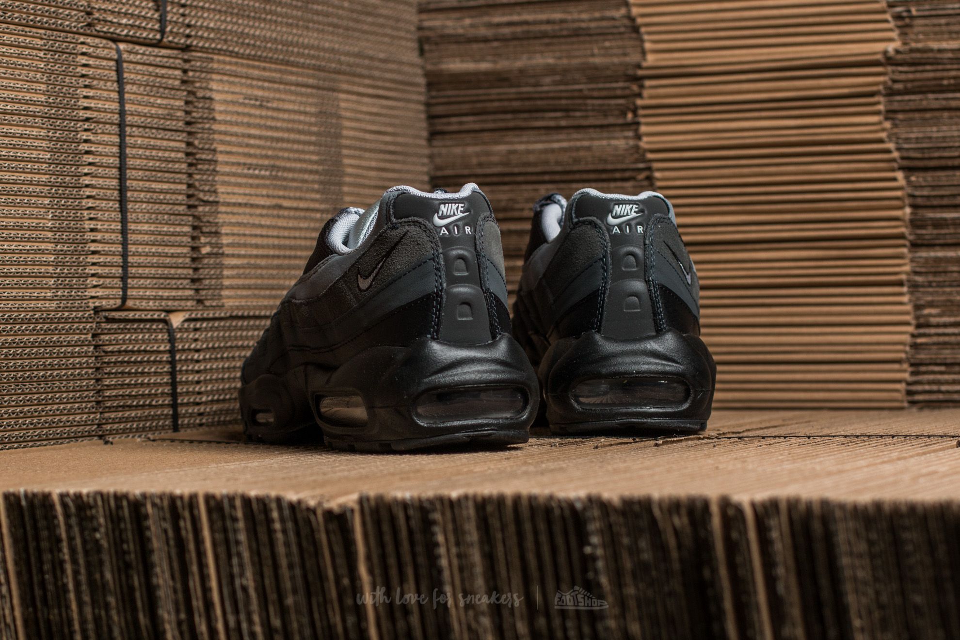 Moški čevlji Nike Air Max 95 Essential Black/ Wolf Grey-Anthracite